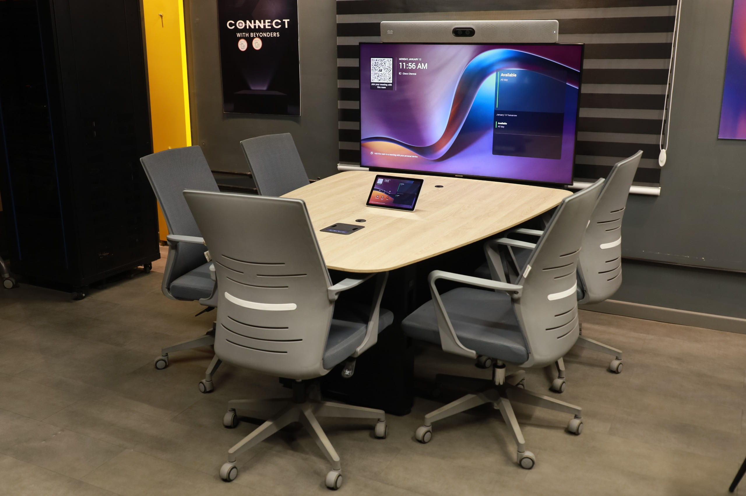 Ashton Bentley & Genesiss at Beyonders Centre